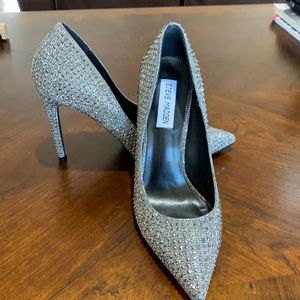 Steven madden size 6.5 women’s heels like new condition